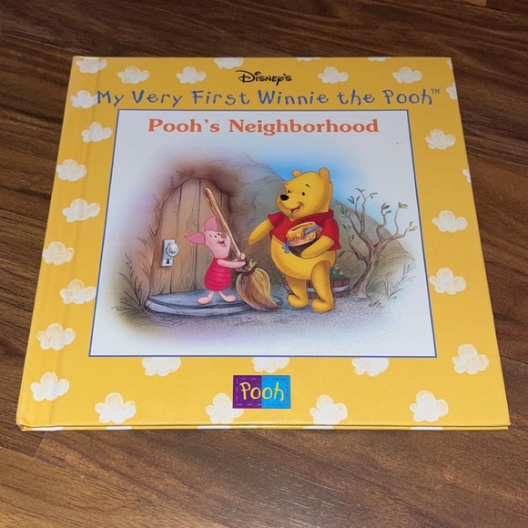 Vintage Winnie the Pooh book - Picture 1 of 4